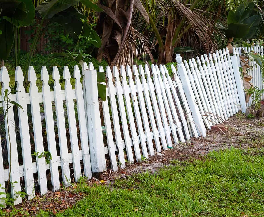 Professional Fence Removal Service in Orange County by EA Junk Removal